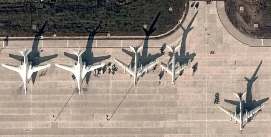 літак, авіація, росія, аеродром, війна