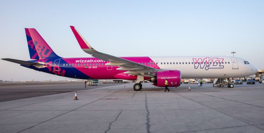 Wizz Air Abu Dhabi, авіарейси в Москву, Wizz Air рейси в Росію, лоукостер Wizz Air