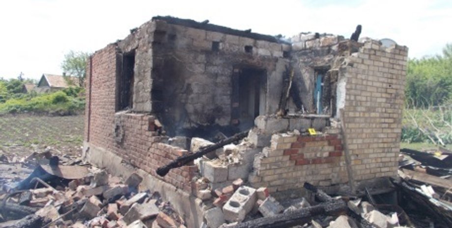 Последствия обстрела Николаевки-2/Фото: пресс-служба ГПУ