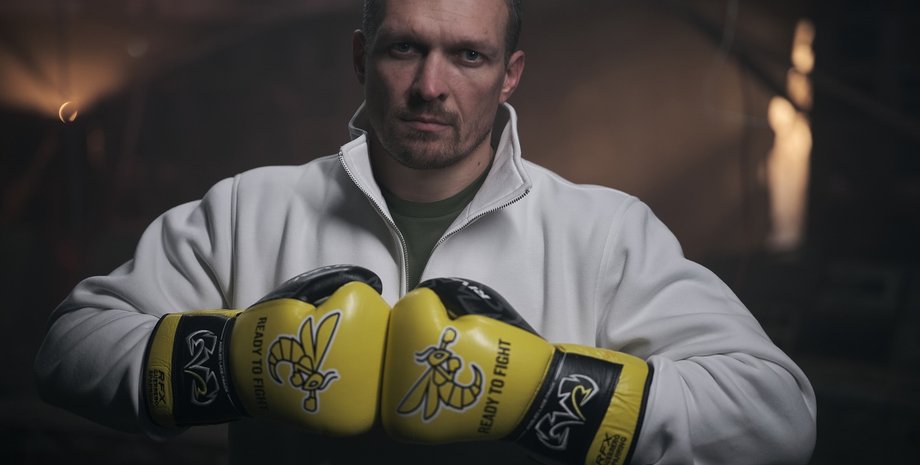 Украинский боксер Александр Усик