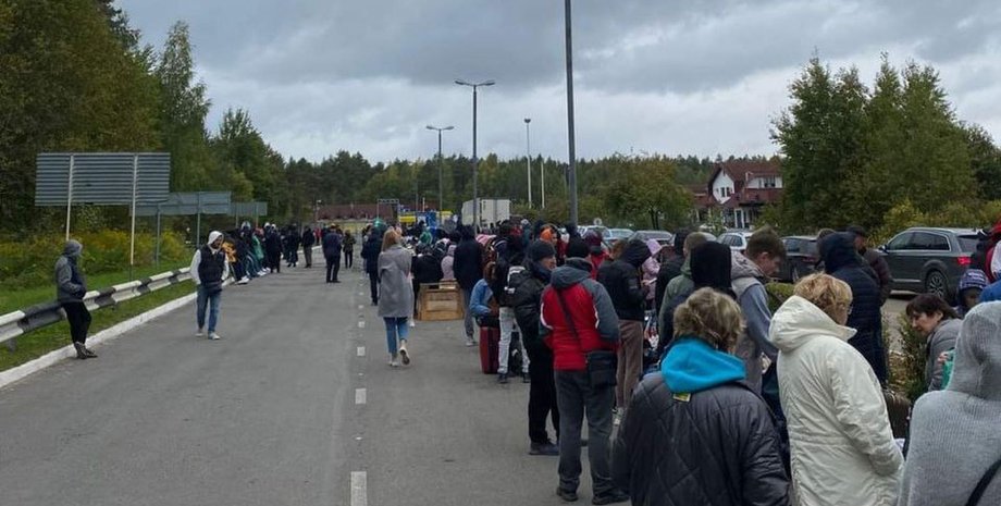 Очереди на границе Эстонии. Очереди на границе Эстонии фото