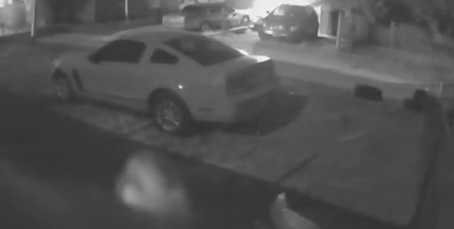 Привид, автомобіль, фото