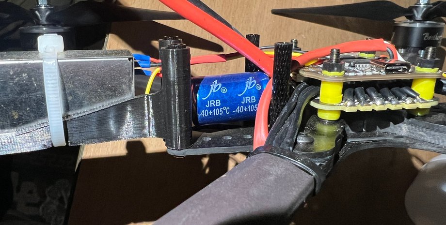 FPV-дрон, дрон, БПЛА, беспилотник