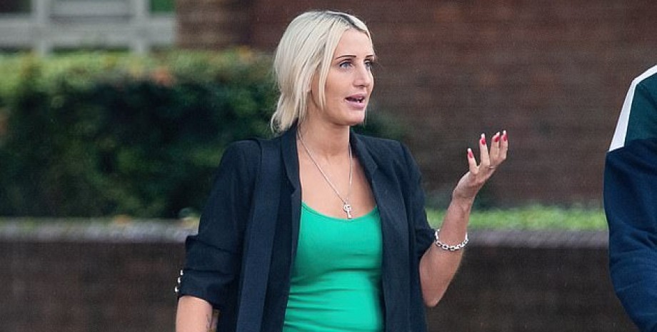 Сара Ригби абьюзивные отношения, абьюзер