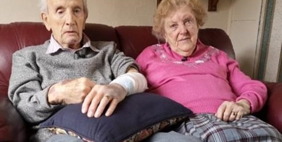 102-летний Джон и его 97-летняя супруга Джоан/Фото: ВВС