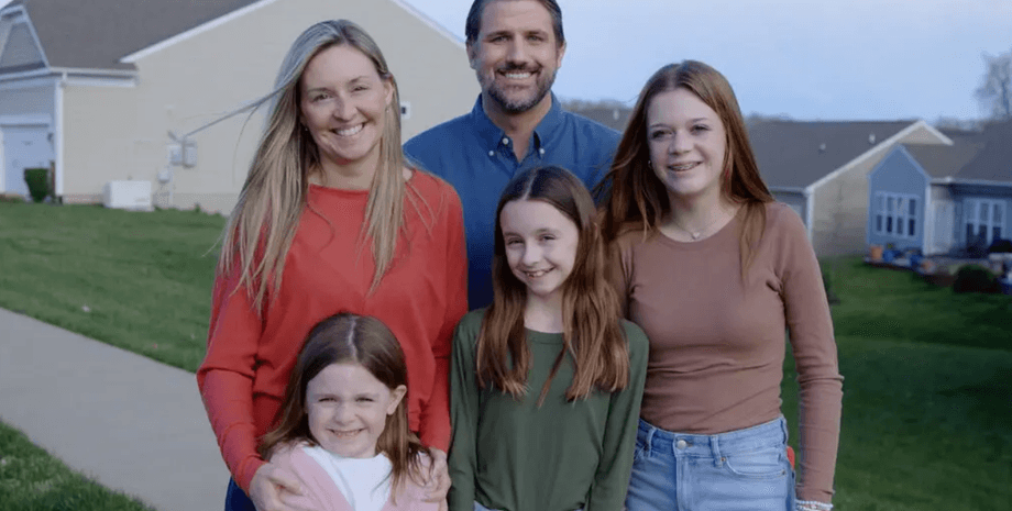 Деррик Андерсон, республиканец.