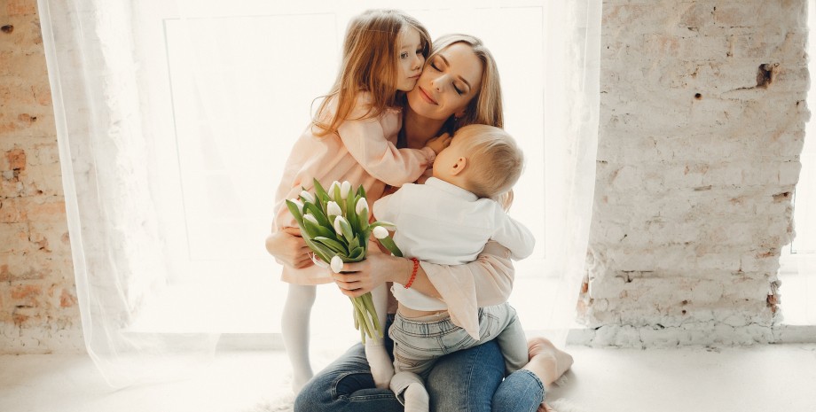 День матери, мама, дети, цветы