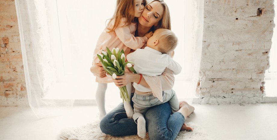 День матери, мама, дети, цветы