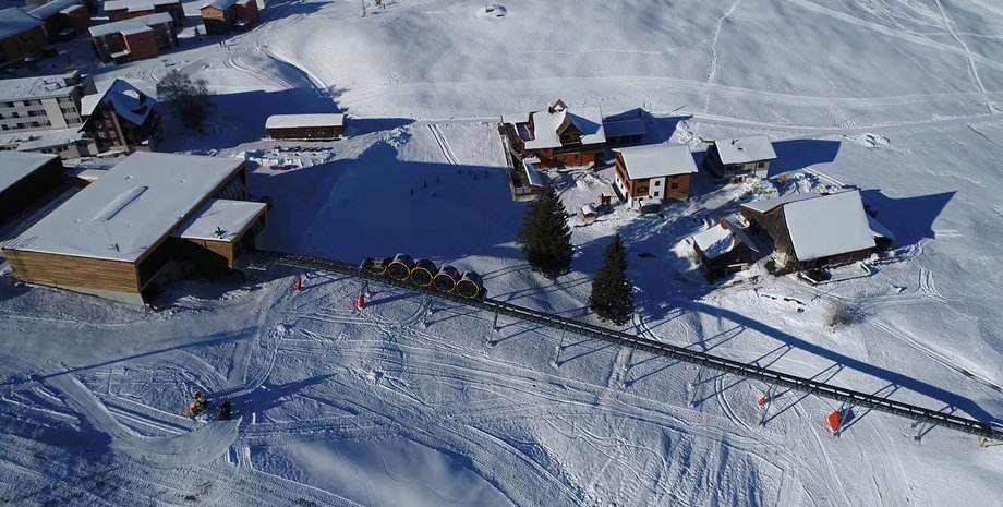 Скриншот: YouTube @Stoosbahnen AG