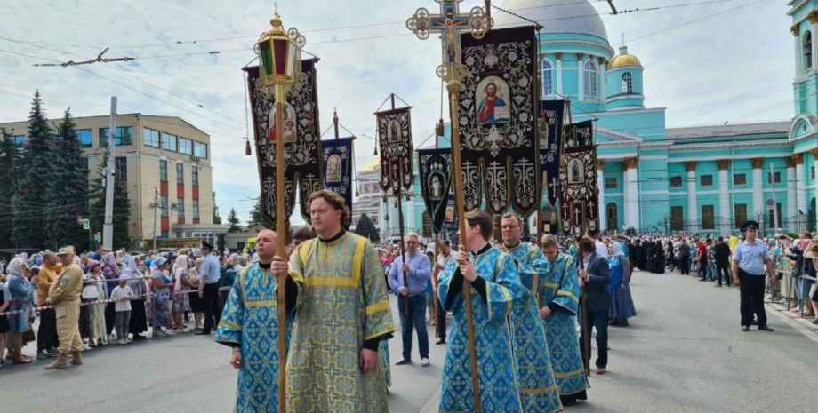 Феофанія Міскіна з іконою Матрони