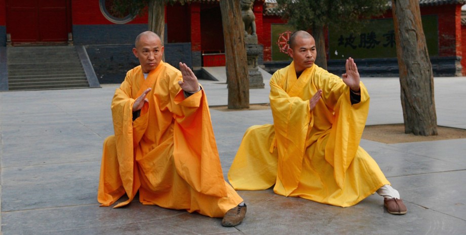 Ченці Шаоліня Послушники монастиря Шаолінь
