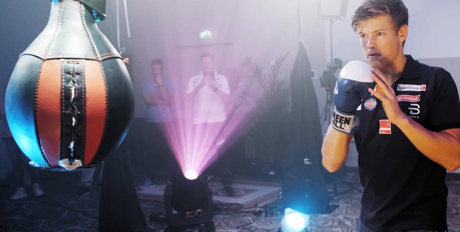 Фото: YouTube CROSS-COUNTRY SMACKDOWN