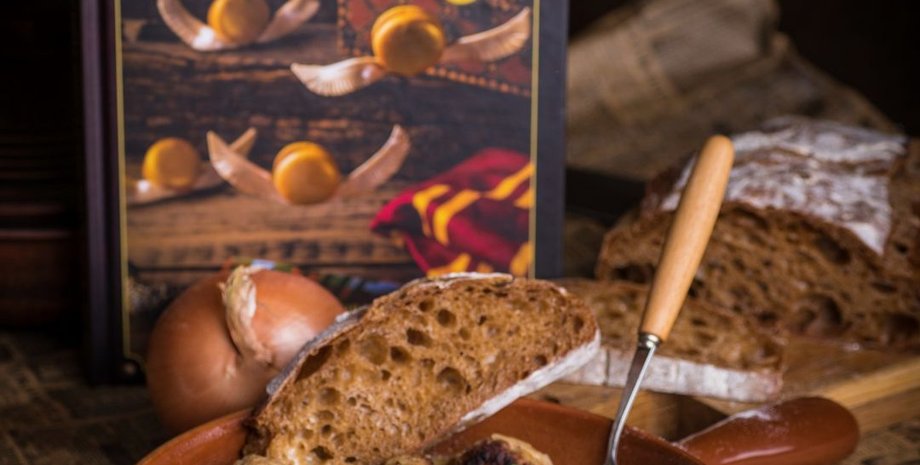 Тефтели с луковым соусом, тефтели рецепт, гарри поттер, вкусные тефтели, луковый соус