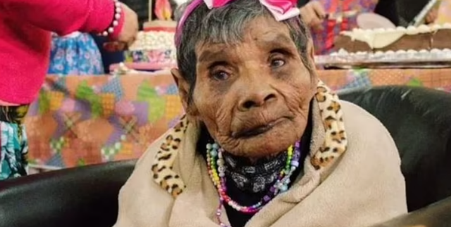 Старейшая женщина в мире, Амантина Сантос Дувиргем, Дона Джулия, долгожители, Бразилия, рекорды, Книга рекордов Гиннеса, фото