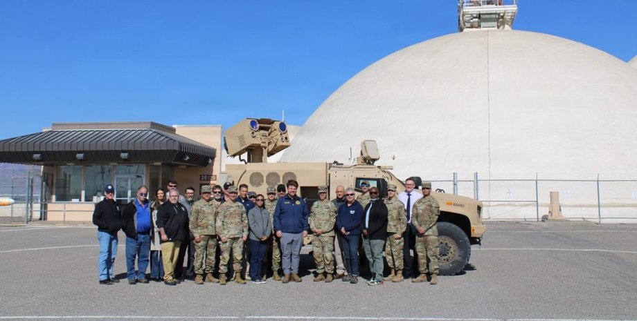 Лазер AMP-HEL Випробування лазерної зброї P-HEL