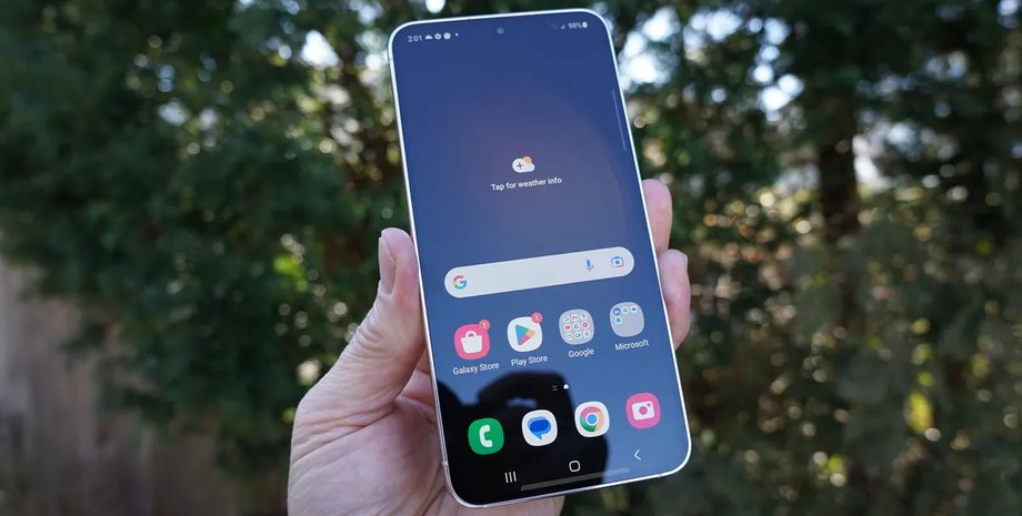 Смартфон Samsung Galaxy S23