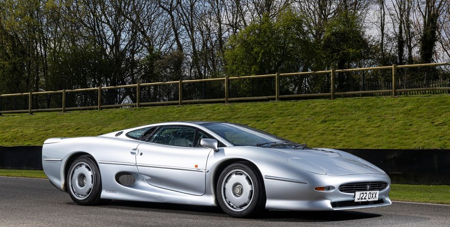 Jaguar XJ220, Jaguar XJ220 1992, суперкар Jaguar, капсула часу