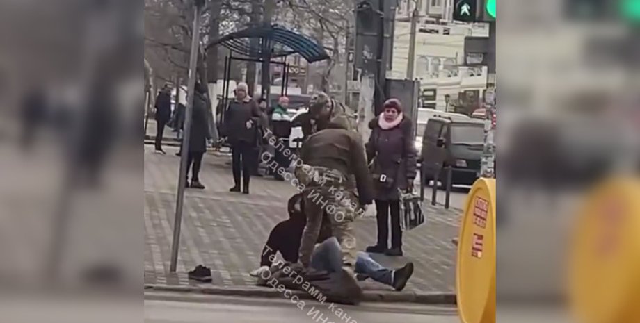 затримання в одесі, військові затримали чоловіка, мобілізація одеса