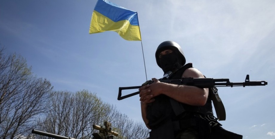возвращение к границам до 24 февраля, ВСУ, украинский флаг военный,