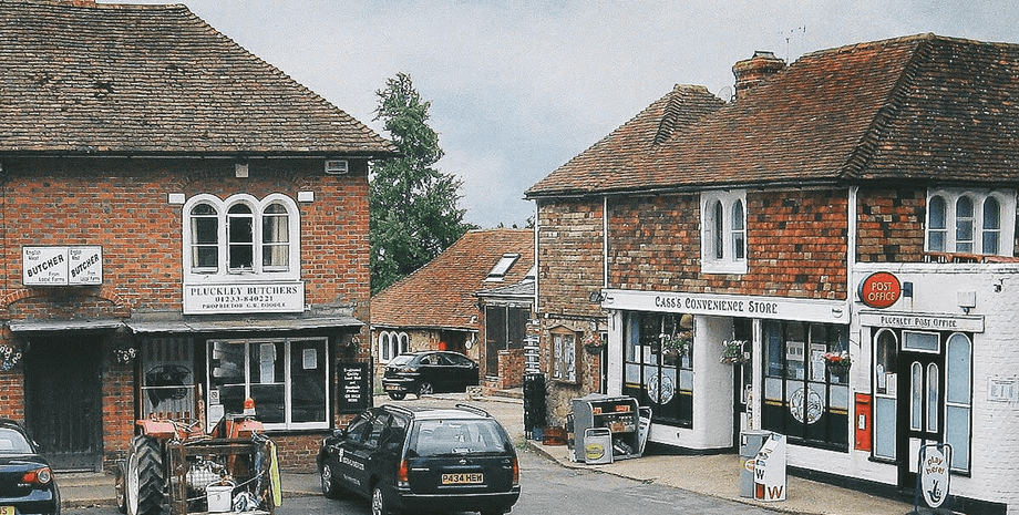 Село в Англії, Плаклі, село з привидами, тихе село, село потрапило в Книгу рекордів Гіннеса, привиди