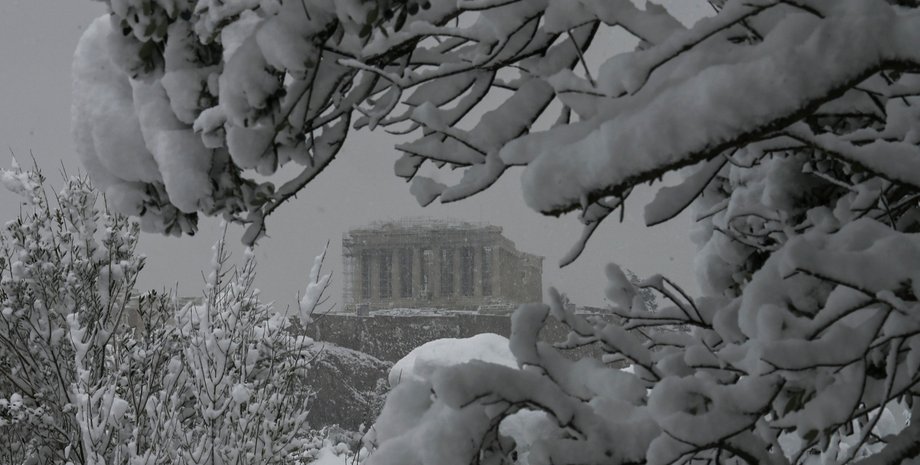 Греция, Афины, вакцинация, вакцина, снегопад, комендантский час, пандемия коронавируса