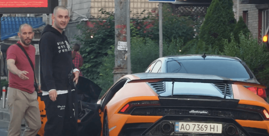 Александра Слобоженко и его друзья