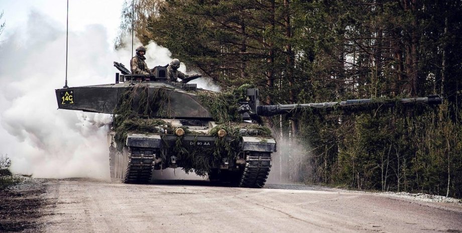 танк Challenger 2 в украине