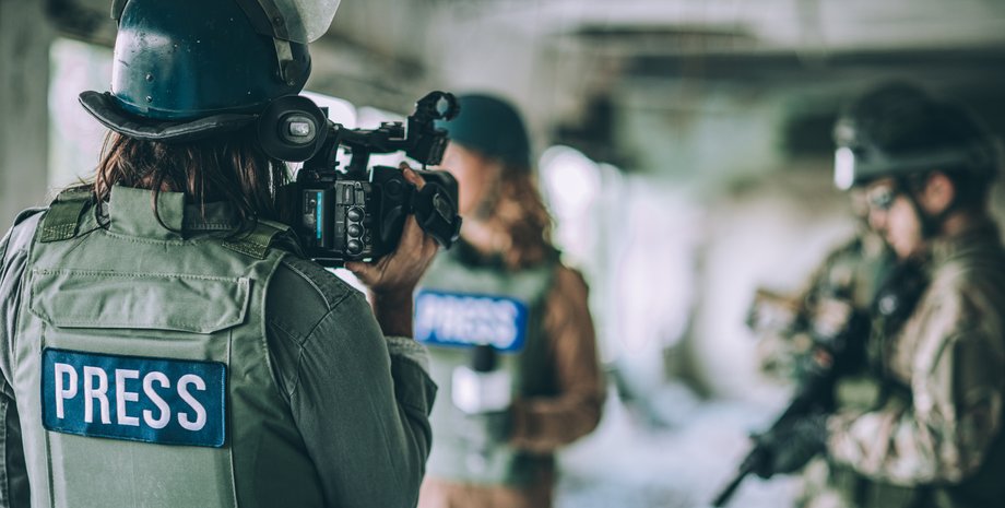 Compartir: Los periodistas de los medios occidentales comenzaron a recibir 