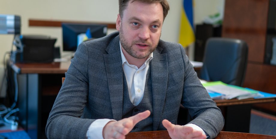 Денис Монастырский, монастырский, зеленский, аваков, вместо авакова, зеленский, отставка авакова, голосование, качура