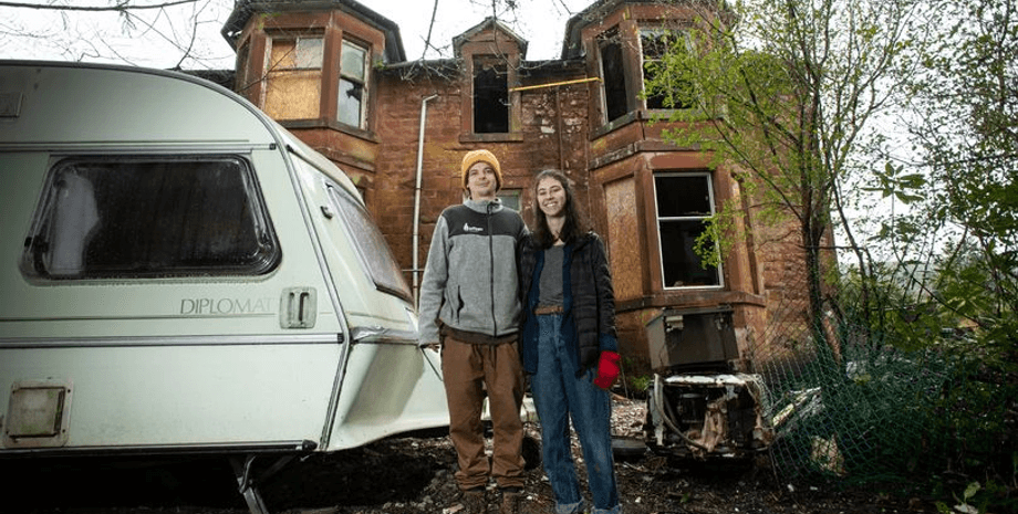 Заброшенный особняк, купили особняк, поместье, старый дом, требовался ремонт, купили особняк вместо квартиры, аренда