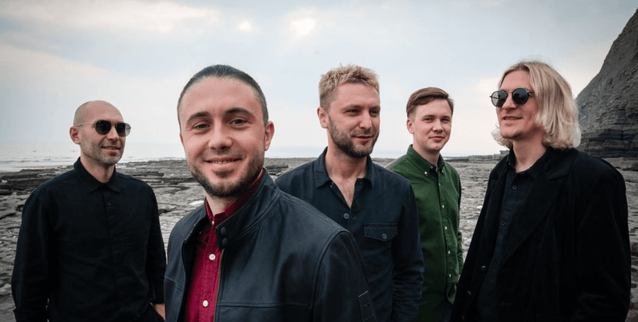 группа антитела полтава, воздушная тревога в Полтаве, тур антитела, тарас тополя, антитела выступили на улице