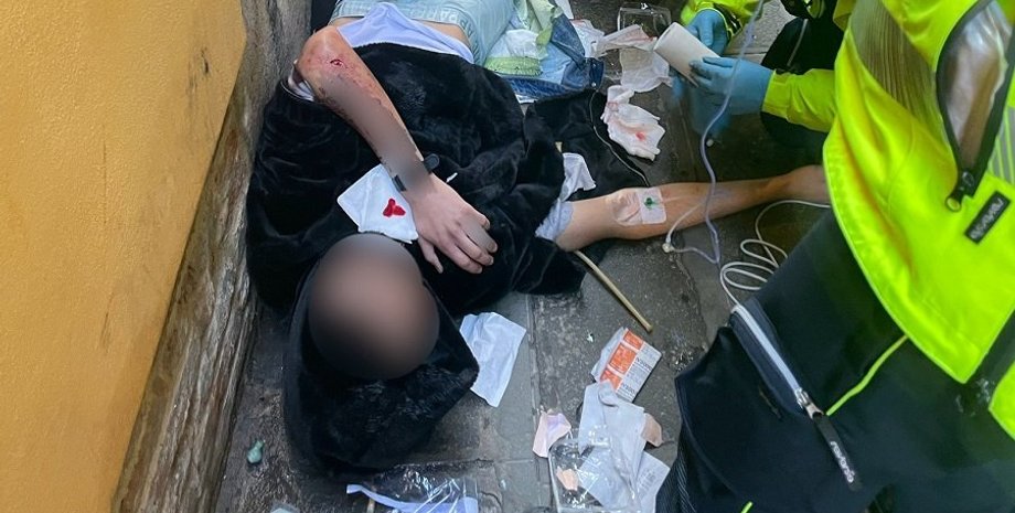 Украинский военный спас раненого подростка в Венеции, всу, военный спас