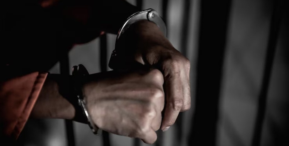 Ув'язнений, наручники, арешт, журналіст, М'янма