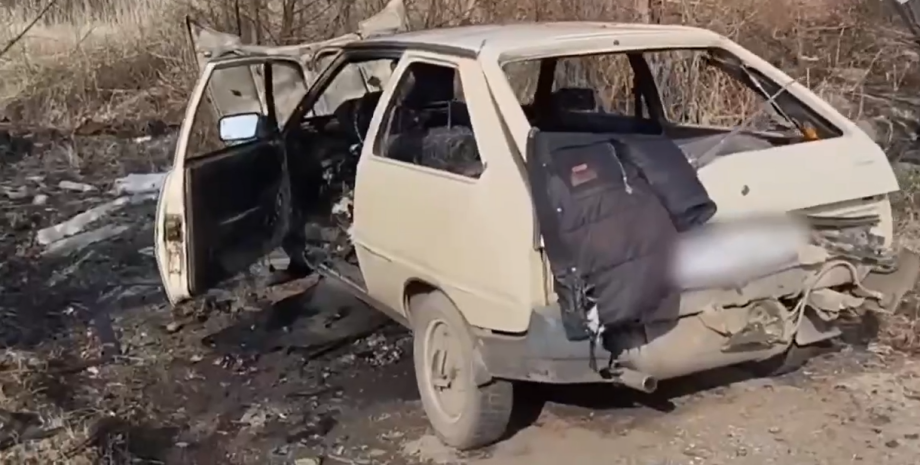 У Бердянську підірвано автомобіль колаборантки Автомобіль, колаборнатка, Бердянськ, Запорізька область, вибори, підрив, Світлана Самойлова, фото