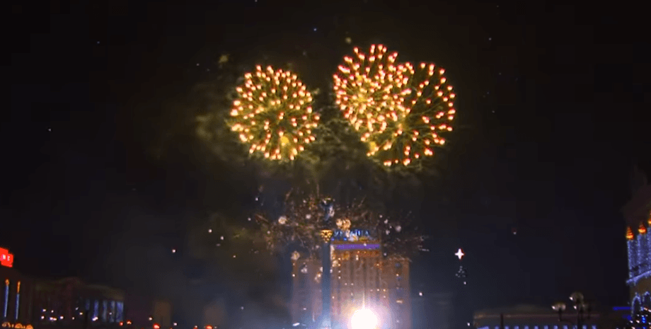 Салют, Новый год, Киев, Украина, праздник, Нацполиция, война в Украине