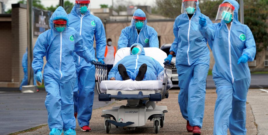 врачи, больной, коронавирус