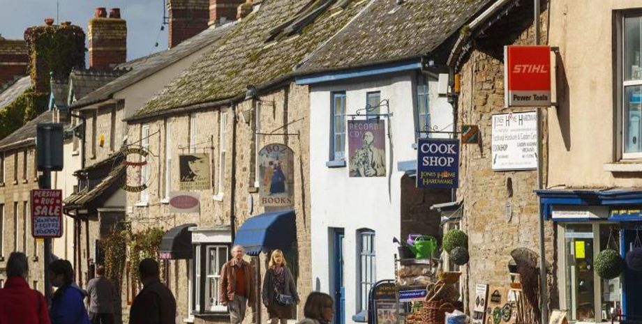 Де відпочити восени, куди поїхати, що побачити, Хей-он-Вай, Велика Британія, туризм, відпочинок, подорожі, цікаві локації