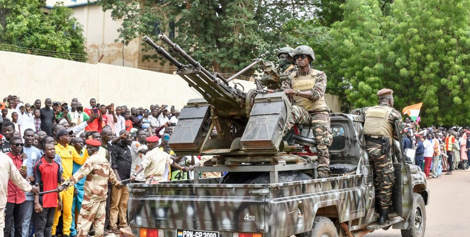 Конфедерация государств Сахеля, военная хунта, контроль над Африкой, Россия против Франции, российские наемники в Африке, страны сахеля, что такое сахель, Российское влияние в Африке, российские интересы в Африке, добыча урана