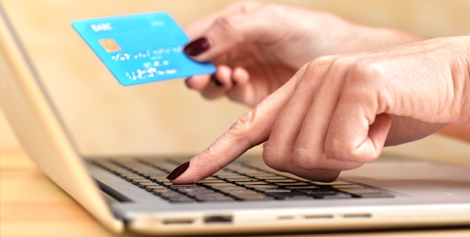 картка, банківська картка, онлайн шопінг, покупки в інтернеті, ноутбук