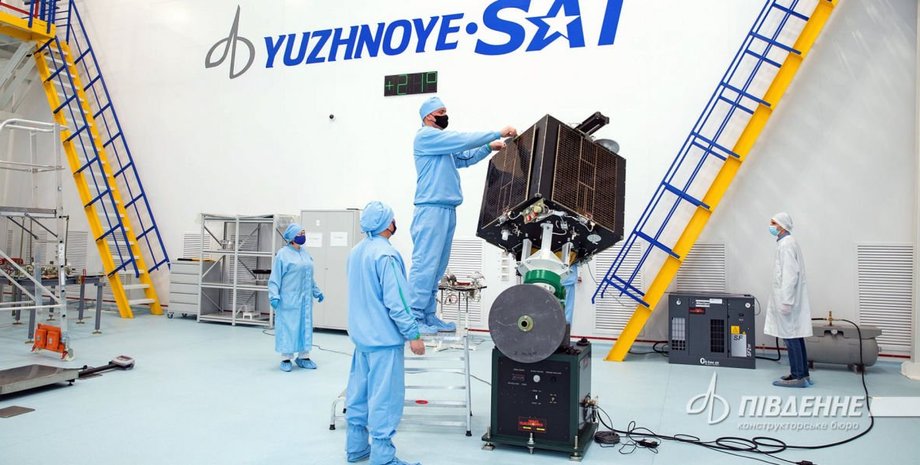 Связь со спутником Сич-2-30 восстановлена