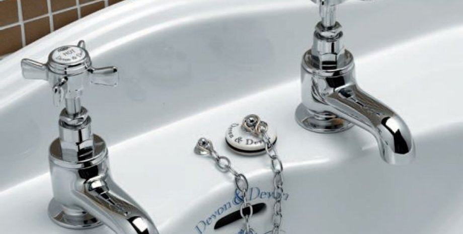 кран для холодной воды, кран горячей воды, экономия воды, подача воды