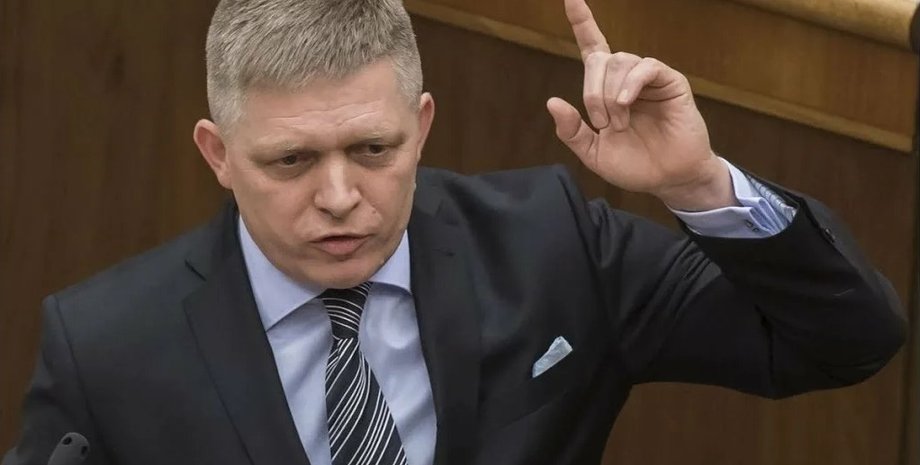 протести у Словаччині, протести у Братиславі, опозиція, правляча коаліція, 100 днів уряду Фіцо