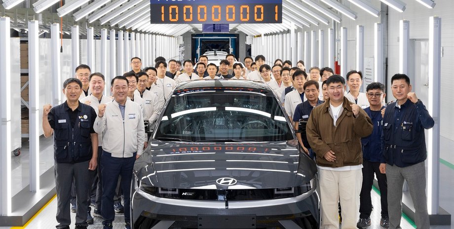 Hyundai Ioniq 5, Hyundai Ioniq, 100-миллионный Hyundai