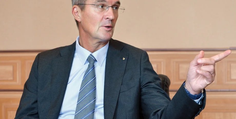 Борис Обносов, Обносов