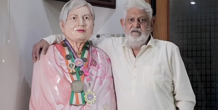 Статуя покойной жены, статуя, мраморная копия, покойная жена, семейная пара, муж и жена, вдовец,