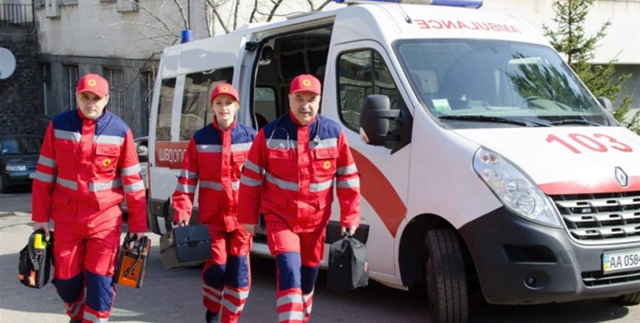 На медиков напали в Харькове
