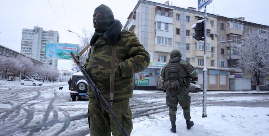 Пророссийские бандформирования в Луганске / Фото: Getty Images