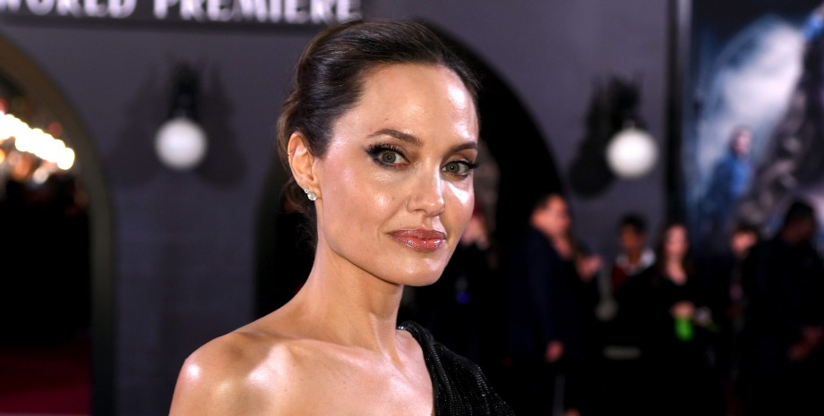 Анджелина Джоли отношения, Анджелина Джоли роман, Анджелина Джоли возраст, Анджелина Джоли фильмы, Дэвид Майер де Ротшильд