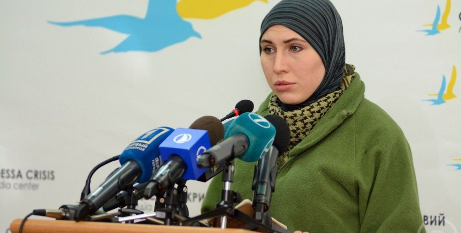 Амина Окуева / Фото: mayak.org.ua