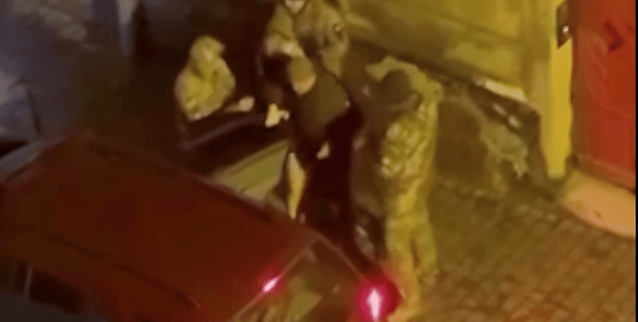 мобілізація, мобілізація в Україні, ТЦК, ТЦК львів, скандал Львів